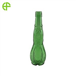 Olīveļļa stikla pudelēs